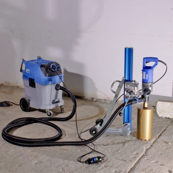 Droogboormachine met stofafzuiging