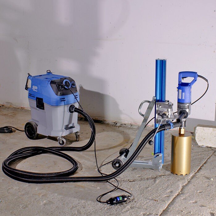 Droogboormachine met stofafzuiging