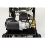 Compacte warmwater hogedrukreiniger HD Compact motor en pomp hdvandijk