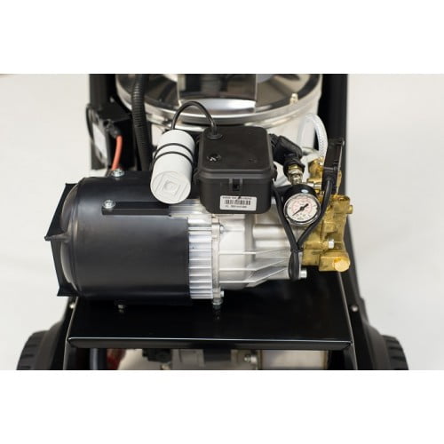 Compacte warmwater hogedrukreiniger HD Compact motor en pomp hdvandijk