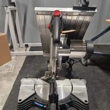 Femi 305PRO Afkort-/verstekzaagmachine met boventafel – BuitenKansje - Afbeelding 4