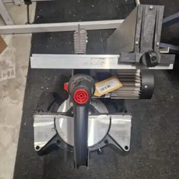 Femi 305PRO Afkort-/verstekzaagmachine met boventafel – BuitenKansje - Afbeelding 5