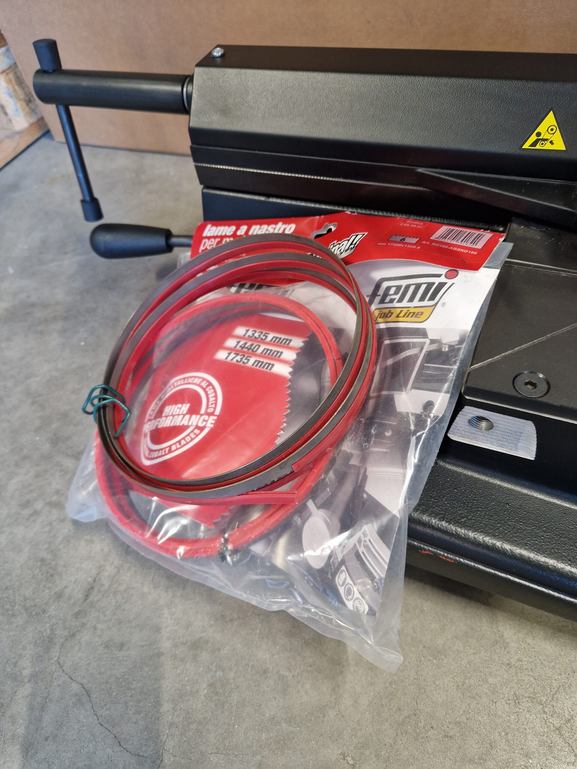 Femi ABS NG160 Bandzaagmachine 3