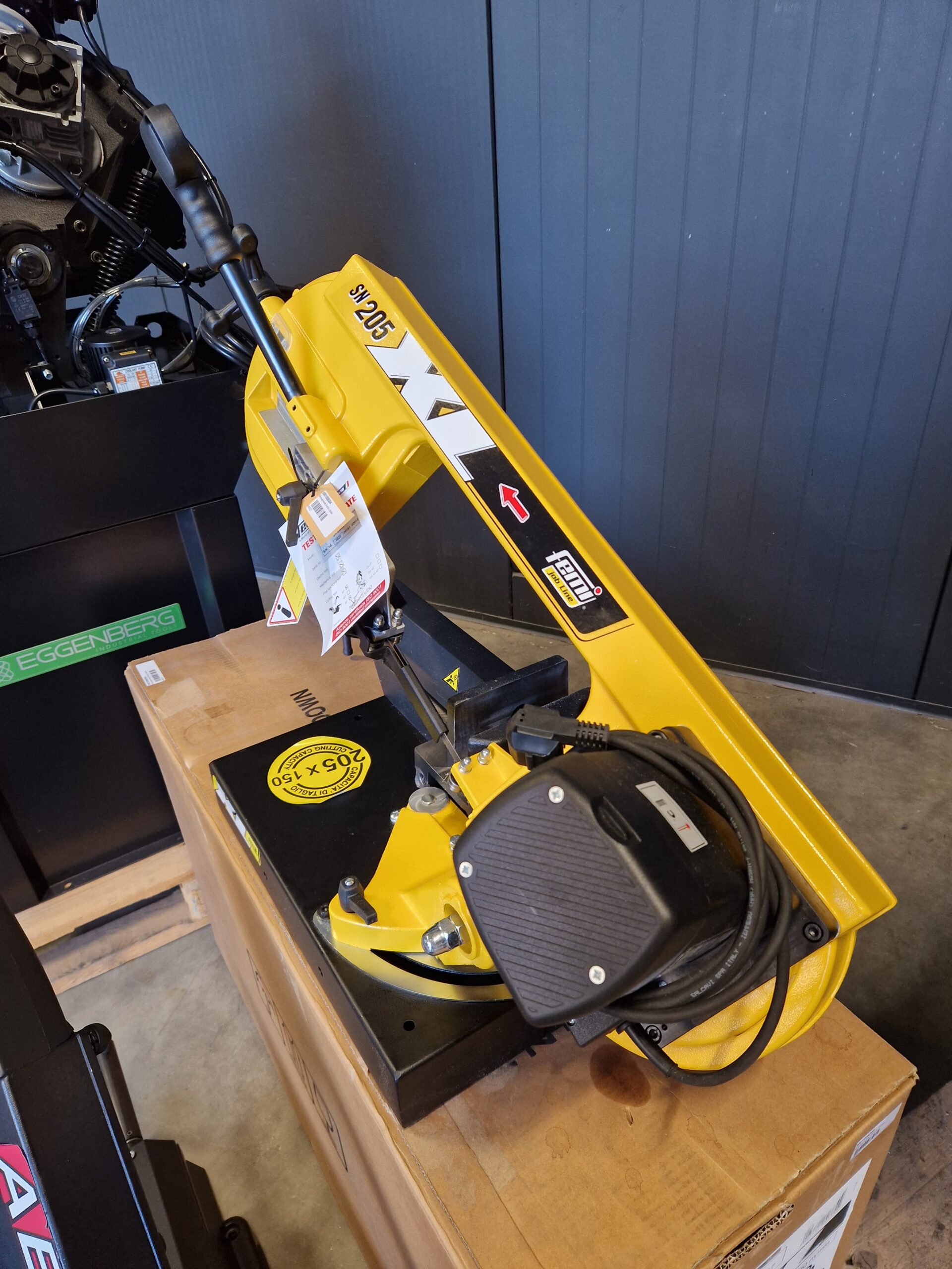 Femi SN205 Bandzaagmachine 2