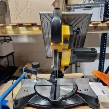 Femi Jobline TR077 Afkort verstekzaag met boventafel | BuitenKansje! - 1200W - 230V - Afbeelding 3