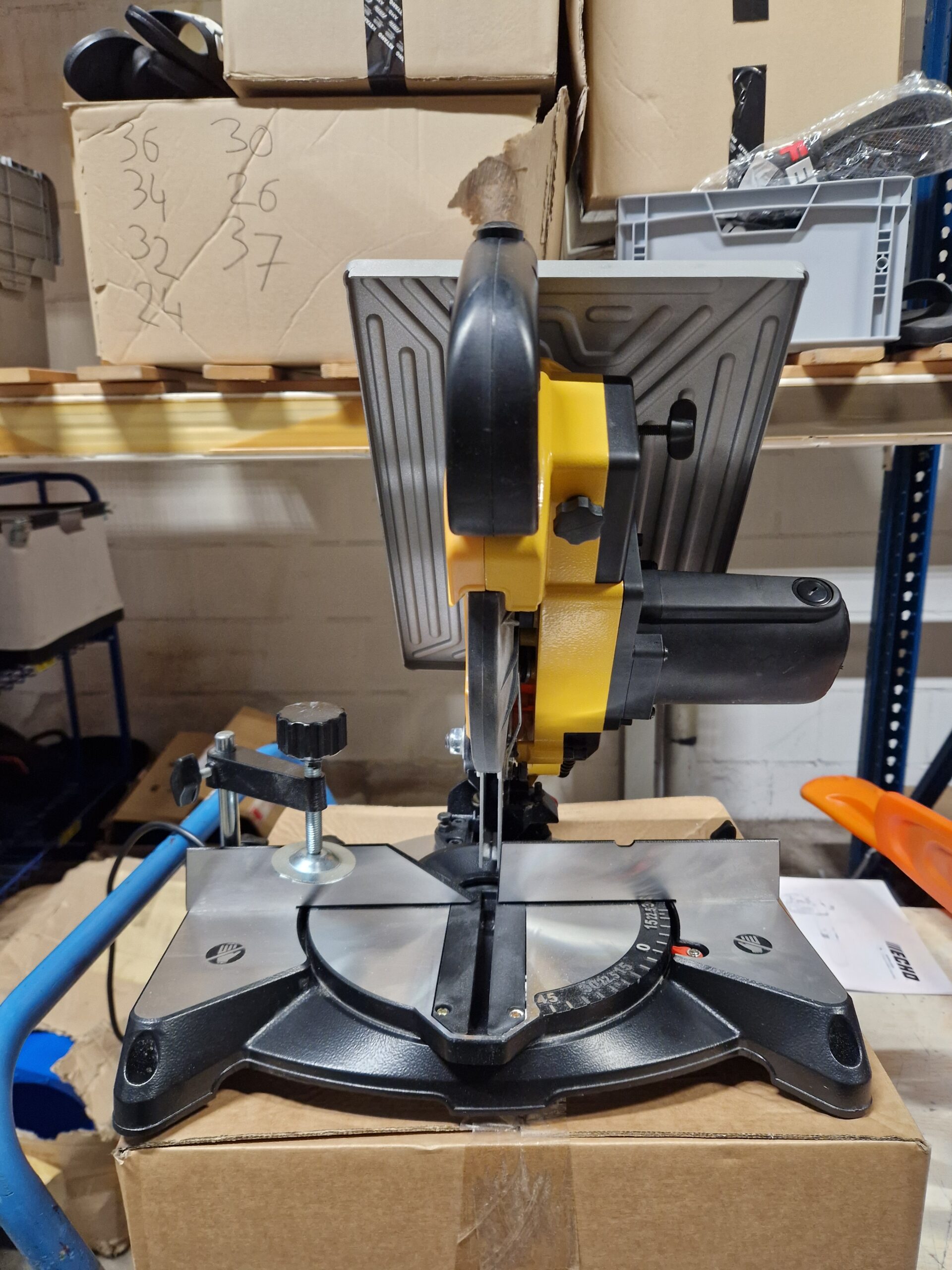 Femi Jobline TR077 afkortzaag 1