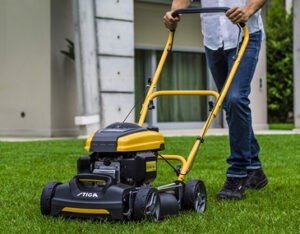 Stiga benzine grasmaaier