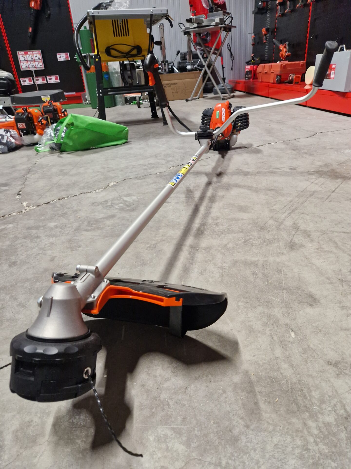 Echo Benzine bosmaaier SRM2621TESU 5