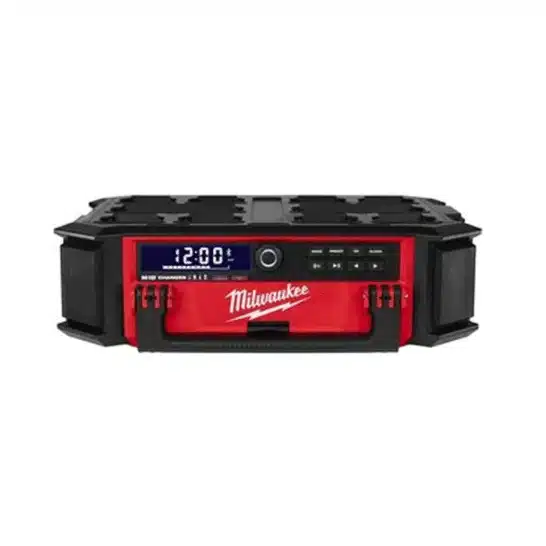 Milwaukee M18 PACKOUT Radio/lader Milwaukee M18 PACKOUT Radio/lader