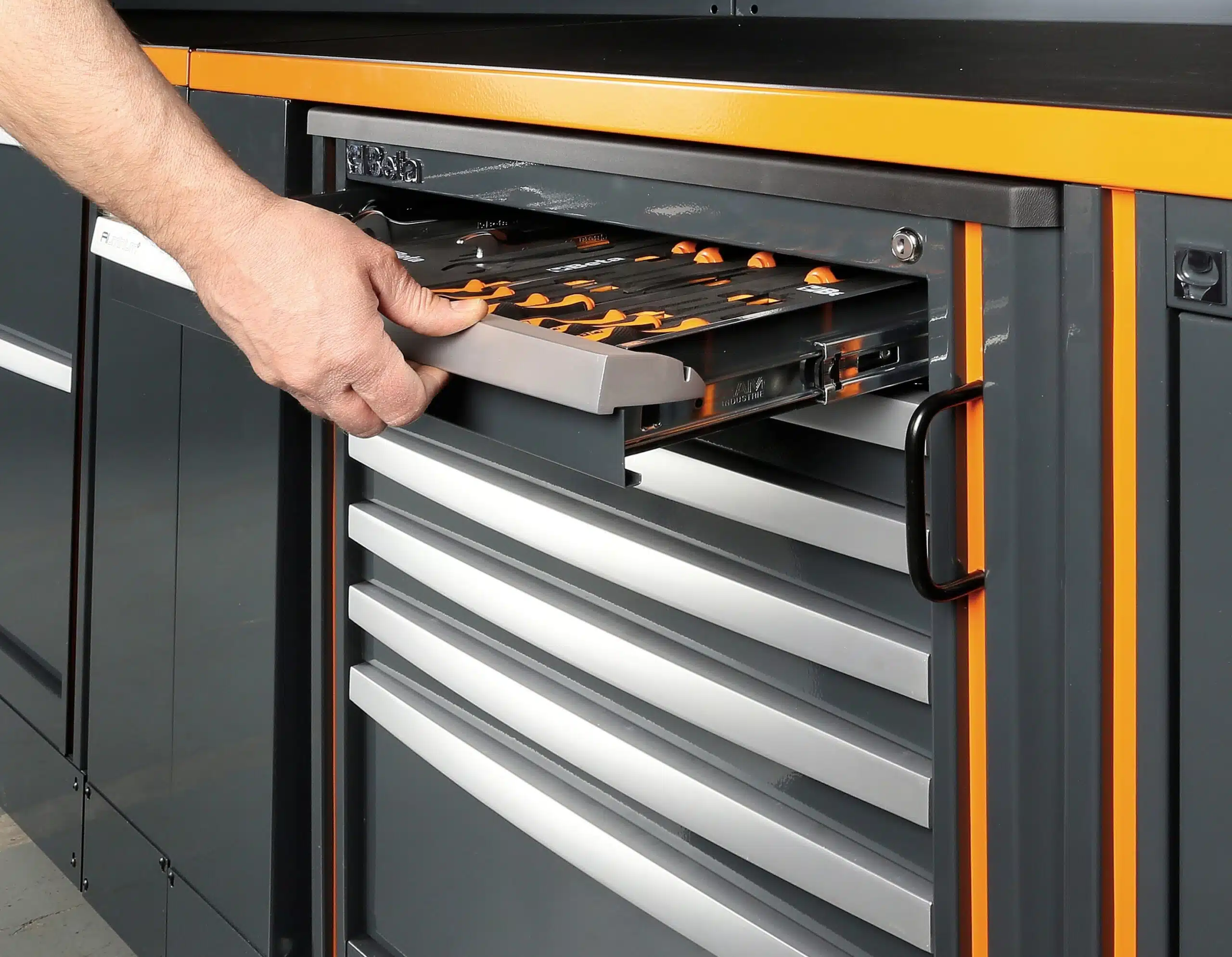 wagen voor gereedschap