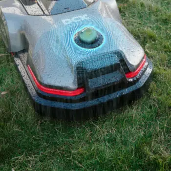 DCK Robotmaaier zonder draad – met 3D LiDAR, AI & slimme navigatie tot 2000 m² - DCK TERRAINA S - KDRM220 - Afbeelding 30