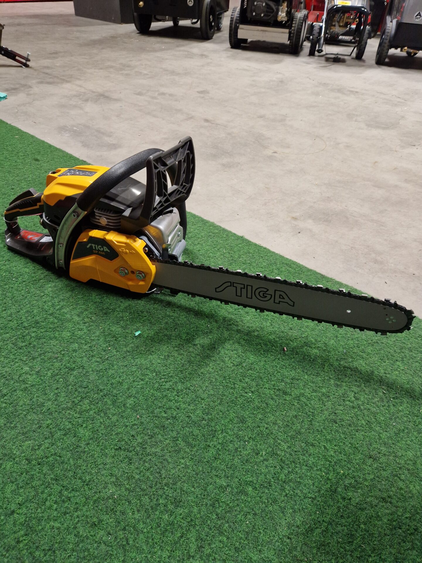 Stiga SP 466 Benzine kettingzaag 2