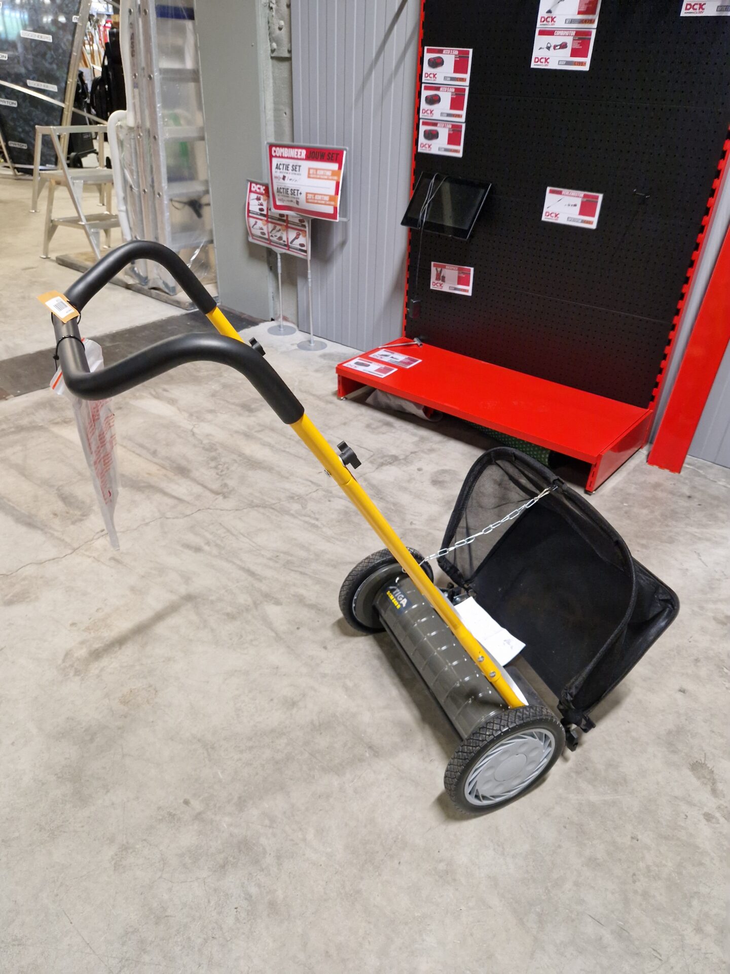 Stiga SCM240R Handveegmachine 3