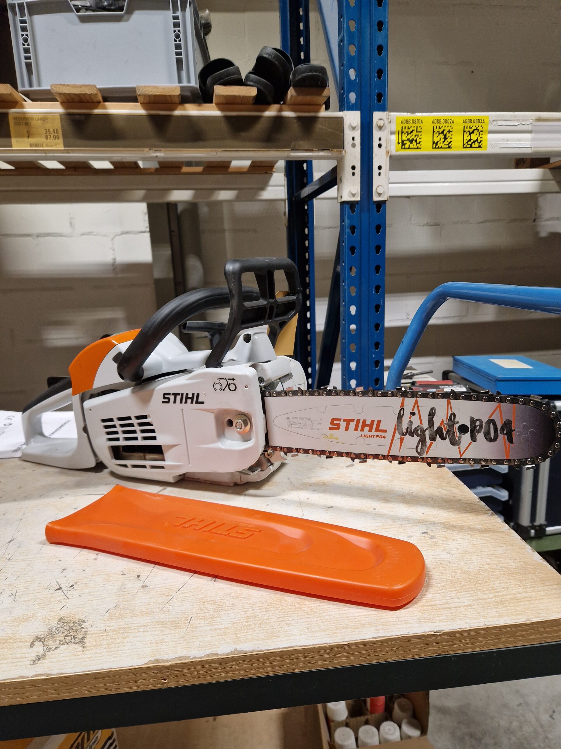 Stihl MS 201 C-M E-light 30 cm 2