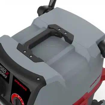 Stevig draaghandvat van de HydroX Works waterzuiger